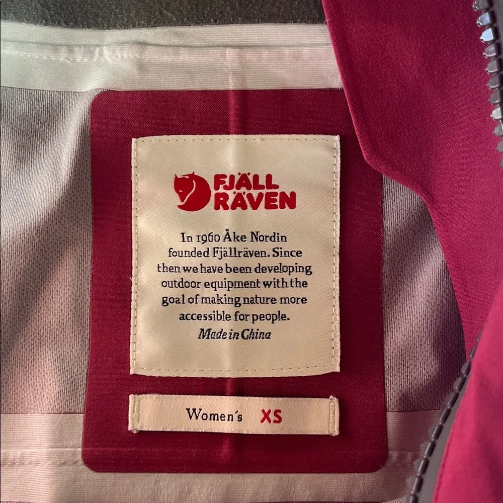 Fjallraven Dark Fuchsia Waterproof Keb Eco-Shell Jacket Sz XS - Picture 14 of 16